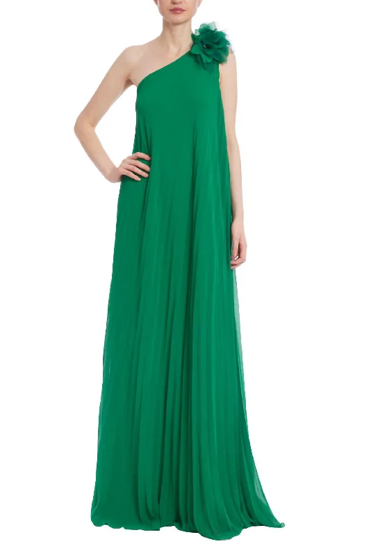 Women's Classic Attire One Shoulder Pleated Caftan Gown In Palm Green