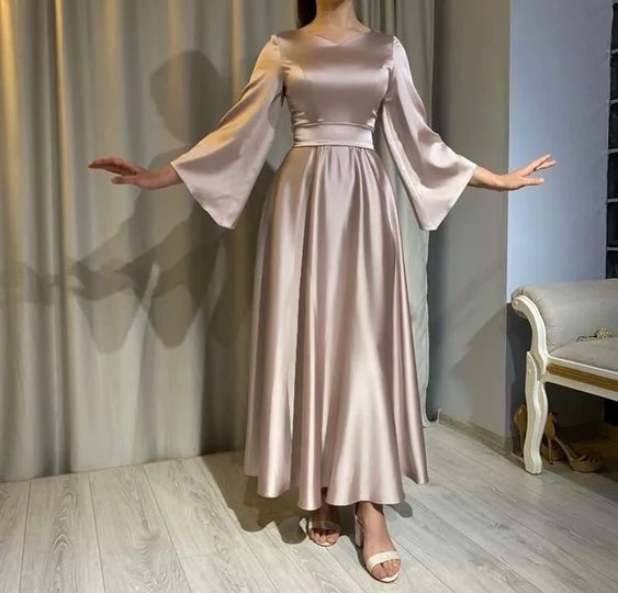 Women's Activewear Attire Long Sleeves Prom Dresses Beautiful Gowns For Ladies      S1251