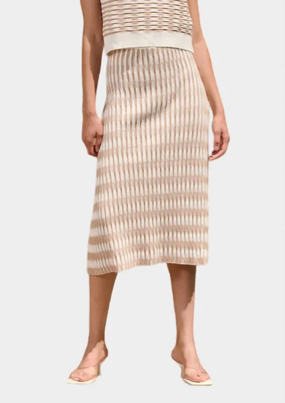 VIP Member Discount Newport Knit Skirt In Beige/white